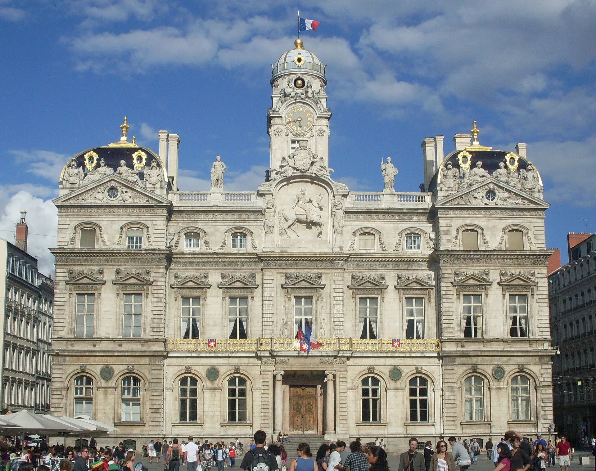 Lyon - Façade de la mairie de Lyon août 2011